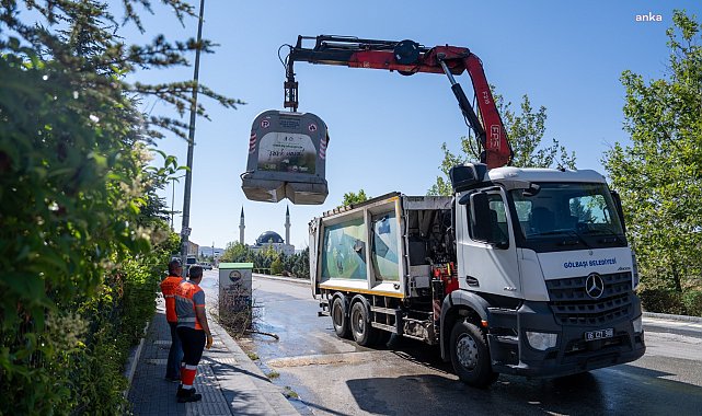 Gölbaşı Belediyesi'nden TOKİ bölgesinde temizlik çalışması