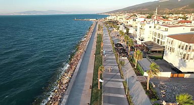 Güzelbahçe’de İsmail Kandemir Sahil Yolu hizmete açıldı