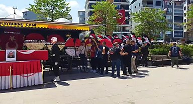 Hatay'da aşırı sıvı kaybından şehit olan Halit Karaman ve Semih Erdoğan son yolculuğuna uğurlandı