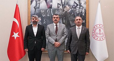 HÜDA PAR'lı vekillerden Milli Eğitim Bakanı Yusuf Tekin'e ziyaret