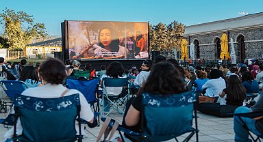 İBB’den ücretsiz açık hava film gösterimleri... Artİstanbul Feshane’de yaz akşamları sinema ile renkleniyor