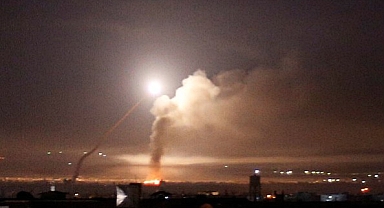 İsrail, Süveyda'ya hava saldırısı düzenledi