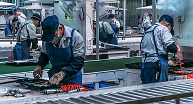 İzinsiz yabancı işçi çalıştıran işverenlere yeni yükümlülük: Giderler işverenden tahsil edilecek