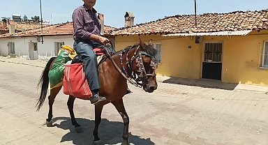 Karacasulu Kocabıyık ulaşımda atından vazgeçmiyor