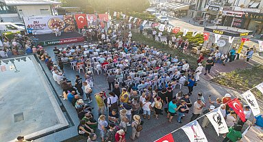 Karşıyaka’da anlamlı buluşma: Aşure kazanı dostluk ve barış için karıldı