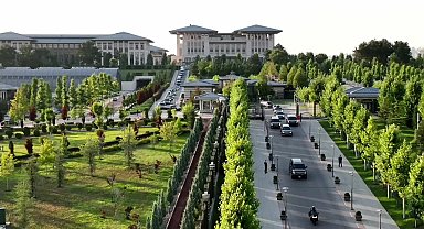 Kazakistan Cumhurbaşkanı Tokayev'e Devlet Nişanı verildi