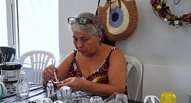 Konyaaltı’nda vatandaşlar, KONSEM kurslarıyla yeni hobiler ediniyor