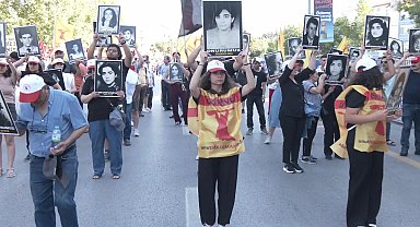 Madımak Katliamı'nda can verenler Ankara'daki miting ile anıldı...''Sadece Türkiye'nin değil, insanlık tarihinin kara lekesi''