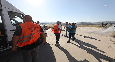 Menderes Belediyesi’nden yangınlarda vatandaşlara ve görevli personele kumanya desteği