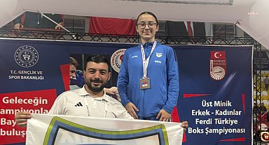 Merkezefendi Belediyesi'nin sporcusu Ceyda Kuru, Denizli’ye altın madalyayla döndü