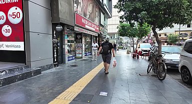 Mersin Büyükşehir Belediyesi Zabıta Müdürlüğü ekipleri, yol ve kaldırım denetimlerini sürdürüyor 