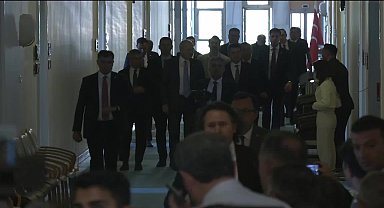 Numan Kurtulmuş, Özgür Özel’i ziyaret etti