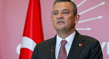 Özgür Özel: 