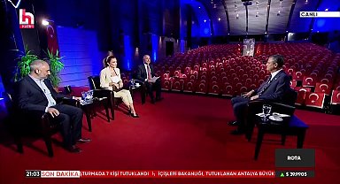 Özgür Özel: Ekrem İmamoğlu'na sırtını dönen millete sırtını döner