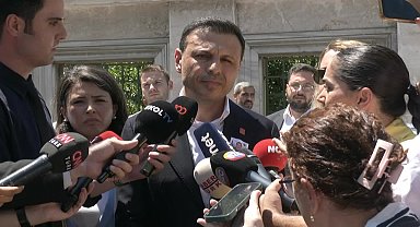 Şehit cenazesindeyken ifadeye çağrıldığını öğrenen Özgür Çelik: “Bu süreç İmamoğlu’nun tutuklanmasından, Özgür Özel’e açılan soruşturmalardan bağımsız değil”