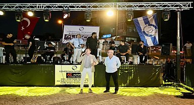 Silivri Belediye Başkanı Balcıoğlu, Gümüşyaka Spor Kulübü’nün şampiyonluk kutlamalarına katıldı... Balcıoğlu: 