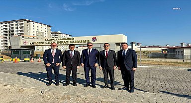 TBB heyeti, savunma hakkı için avukatı tutuklu bulunan İmamoğlu'nun karar duruşmasına katıldı