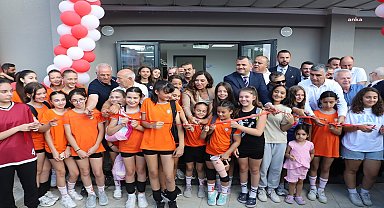 Tekirdağ Büyükşehir Belediyesi, Saray Spor Kompleksi'ni hizmete açtı 