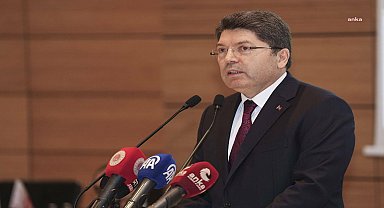 Terör örgütü PKK üyesi bir grup silah bıraktı… Bakan Tunç: Türkiye artık enerjisini istikrara, kalkınmaya ve refaha harcayacaktır
