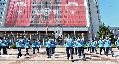 Türk Kara Kuvvetleri'nin 2234'üncü kuruluş yıl dönümü Kara Kuvvetleri karargahı ve bağlı birliklerde kutlandı