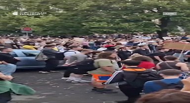 Ukrayna’da Zelenski’nin imzaladığı tartışmalı yasa protesto ediliyor