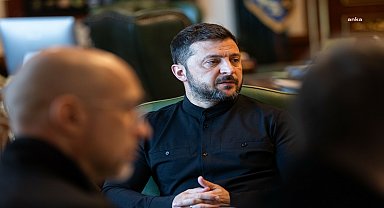 Ukrayna Devlet Başkanı Zelenski duyurdu: Rusya-Ukrayna müzakerelerinin üçüncü turu Çarşamba günü Türkiye'de yapılacak 