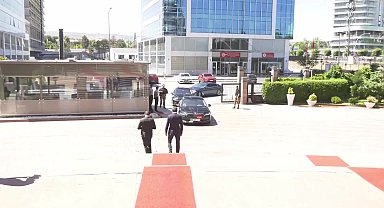 Ümit Özdağ, Özgür Özel'i ziyaretinde konuştu: “Sadece CHP belediyelerinde yolsuzluk yapıldığı iddiaları hayatın doğal akışına aykırı”