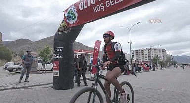 Üniversiteli gençlerin Erzurum'da doğayla heyecan dolu mücadelesi...
