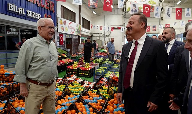 Yavuz Ağıralioğlu, Ankara Büyükşehir Belediyesi Toptancı Hali'ni ziyaret etti