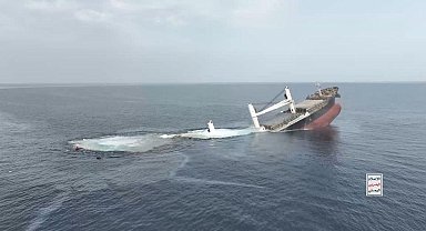 Yemenli Husiler, Kızıldeniz’deki gemi mürettebatını arama çalışmaları sürerken, İsrail’de bir havalimanını hedef aldı