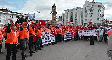 Yozgat’ta emekçiler AK Parti önünden eylem yaptı