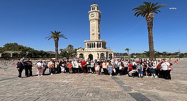 Yunusemreli kadınlar, İzmir’i gezdi