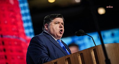 ABD’nin Illinois Valisi Pritzker: “Trump, çalışan ailelerin yaşadığı sorunlardan dikkati uzaklaştırmak için yetkisini suistimal ediyor
