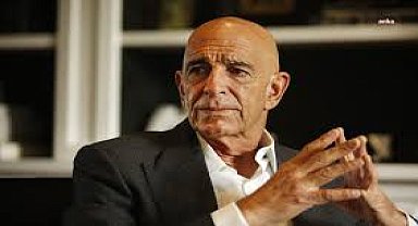 ABD'nin Suriye Özel Temsilcisi Barrack, Süveyda ve Münbiç’teki artan çatışmalar için diyalog çağrısı yaptı