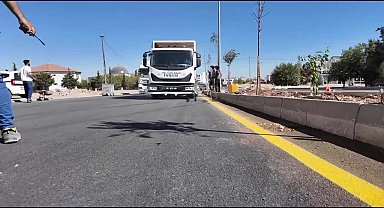 Adıyaman Belediyesi'nden 3. Çevre Yolu’nda yol çizgisi ve tabela düzenlemesi