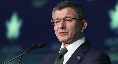 Ahmet Davutoğlu: 