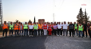 Antalya Büyükşehir Belediyesi Başkan Vekili Özdemir, asfalt çalışmalarını yerinde inceledi 