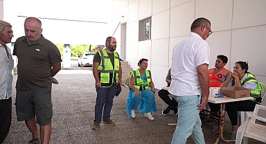Antalya Büyükşehir Belediyesi'nden Alanyalı çiftçiye 10 ton kaolin kili desteği