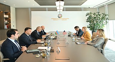 Azerbaycan Ekonomi Bakanı Jabbarov: “Azerbaycan ve ABD arasında ticaret, enerji, ulaşım, sanayi ve diğer sektörlerde iş birliğini genişletmek için beklentiler var”