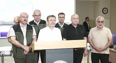 Bakanı İbrahim Yumaklı: Bugün ülke genelinde 44 yangın çıktı, 42 yangın kontrol altına alınmış durumda