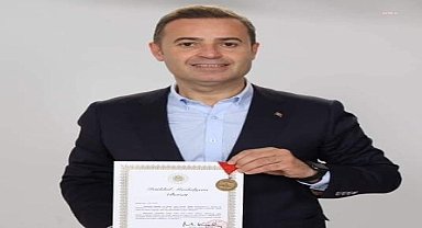 Balıkesir Büyükşehir Belediye Başkanı Akın'dan İstiklal Madalyası çağrısı: