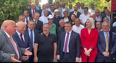 Bilecikli muhtarlardan 30 Ağustos’a özel aşure ikramı