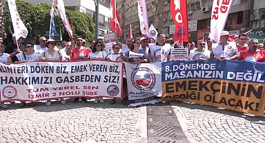 Birleşik Kamu-İş Konfederasyonu'ndan İzmir'de 'zam' protestosu: