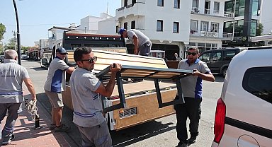 Bodrum Belediyesi, kent mobilyalarını yeniliyor