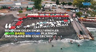 Bolu'dan gelen 60 özel birey, Karadeniz Ereğli’de denizin tadını çıkardı