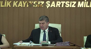 Burdur Belediye Meclisi'nde gerginlik: AK Partili üyeler salonu terk etti