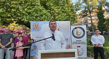 Burdur Belediyesi Yaz Sanat Kursları Sergisi açıldı