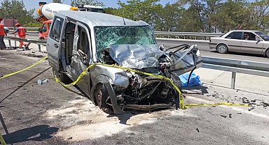 Burdur’da yol çalışması nedeniyle tek şeride düşen yolda kaza: 3 ölü, 3 yaralı