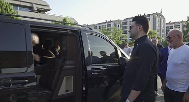 Bursa Büyükşehir Belediye Başkanı Bozbey, Bursaspor futbolcuları ile bir araya geldi 