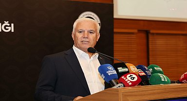 Bursa Büyükşehir Belediye Başkanı Bozbey'den orman yangınlarının söndürülmesine destek olan kurumlara teşekkür